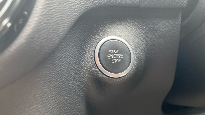 Volvo Xc40 2.0 T5 R DESIGN 5dr AWD Geartronic Petrol Estate